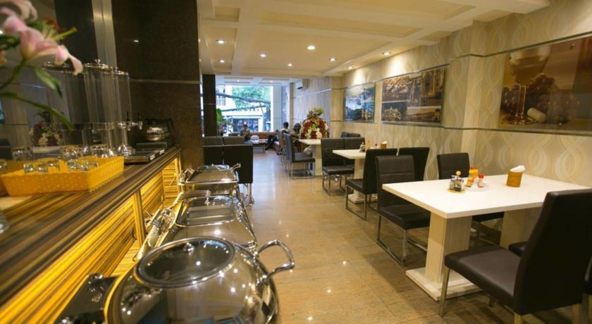 King Star Hotel Thành Pho Ho Chí Minh Esterno foto